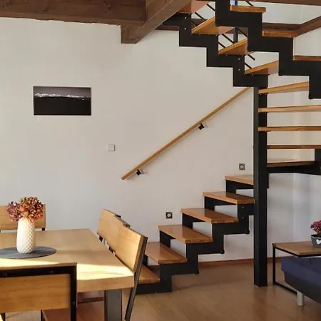 Moja - Soukromy Dum, Oplocena Zahrada, Gril, Parkovani *