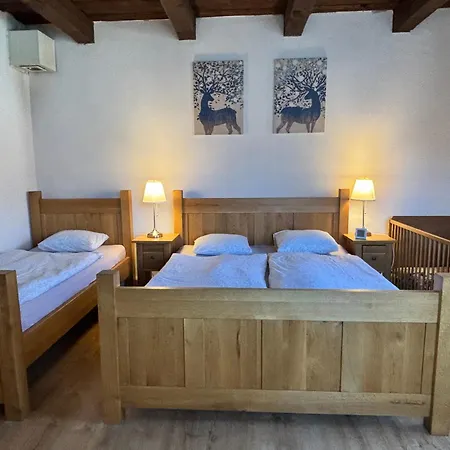 Moja - Soukromy Dum, Oplocena Zahrada, Gril, Parkovani